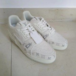 Louis vuitton LV white low top casual shoes